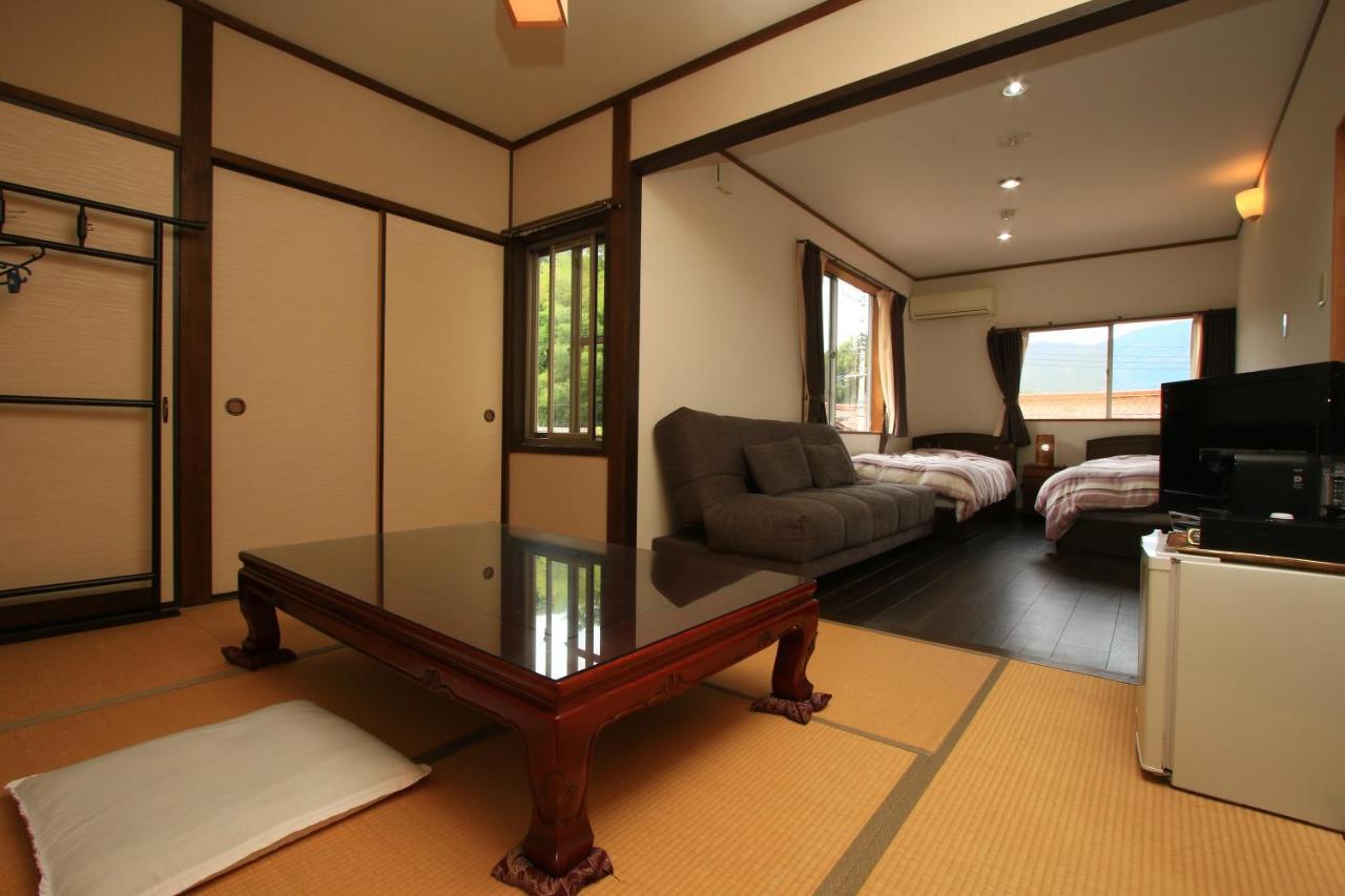 האגי Komuroya Ryokan מראה חיצוני תמונה